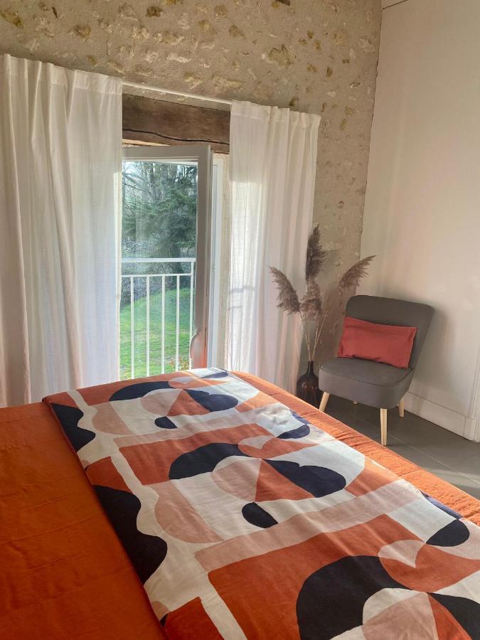 Le Moulin Du Mesnil Bed & Breakfast