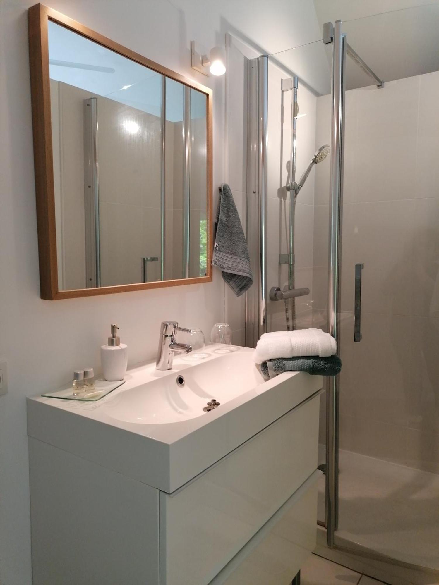 Le Moulin Du Mesnil Bed & Breakfast *